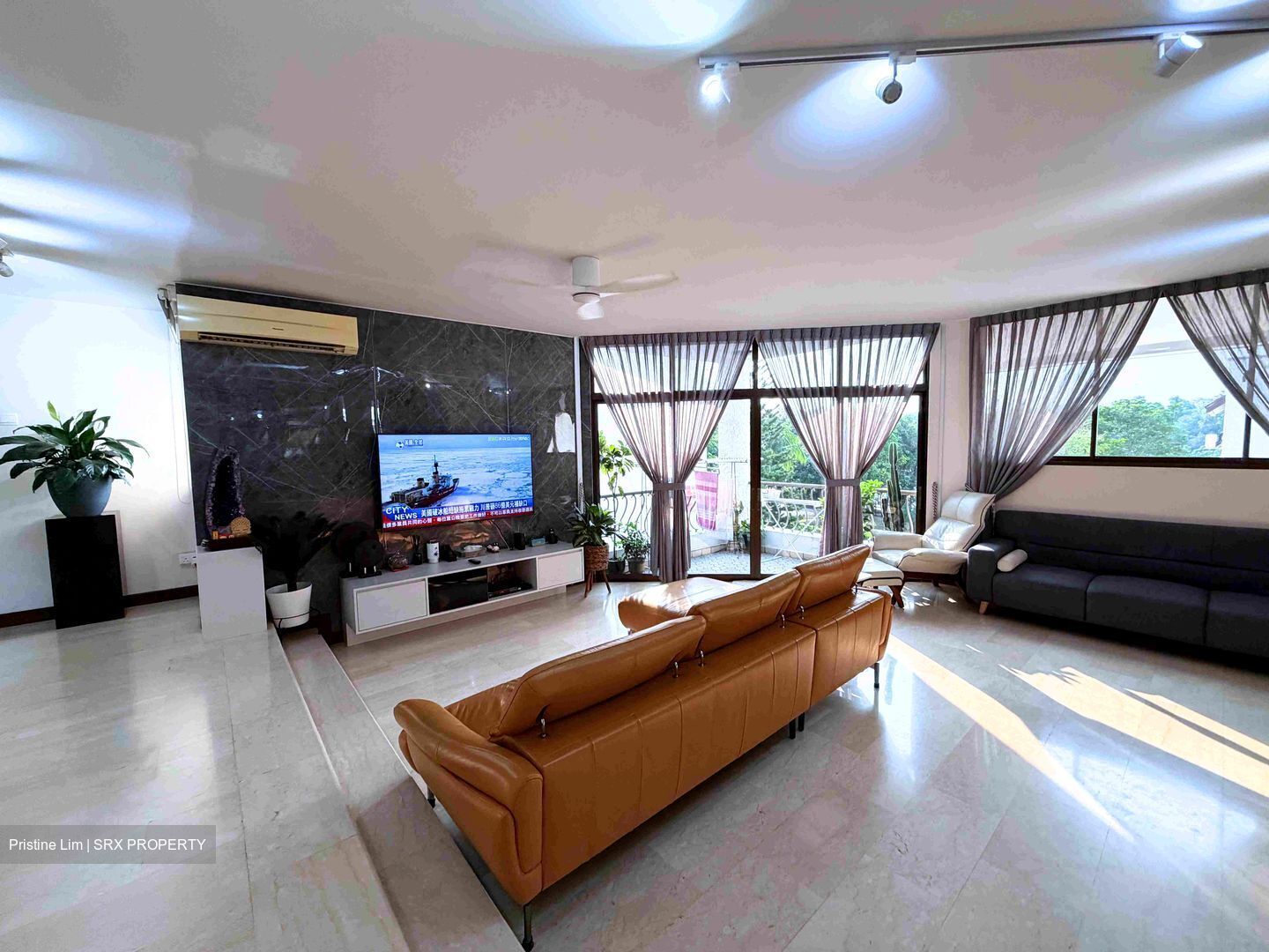 Villa Des Flores (D11), Condominium #542351451